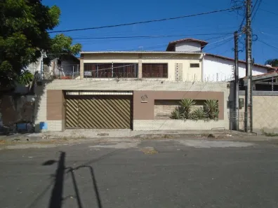 Casa com 3 Quartos à venda, 333m² no Parque Manibura, Fortaleza