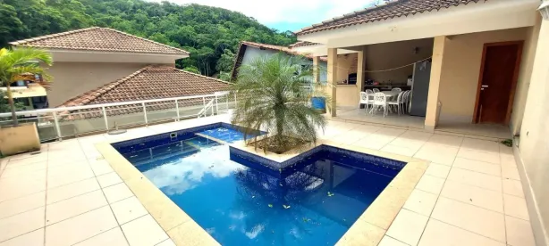 Casa de Condomínio com 3 Quartos à venda, 663m² no Itaipu, Niterói