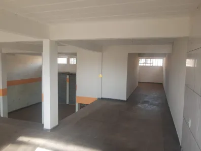 Ponto Comercial à venda, 360m² no , Esmeraldas