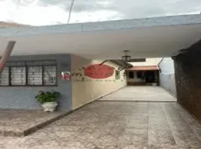 Casa com 3 Quartos para alugar, 240m² no Vila Galvão, Guarulhos