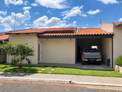Casa de Condomínio com 3 Quartos à venda, 130m² no Fazenda São Domingos, Goiânia