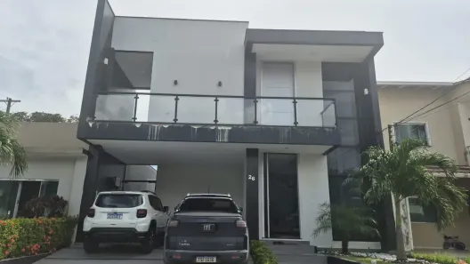 Casa de Condomínio com 4 Quartos à venda, 400m² no Colônia Terra Nova, Manaus