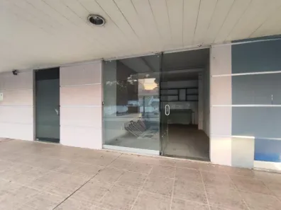 Sala Comercial para alugar, 56m² no Piçarreira, Teresina