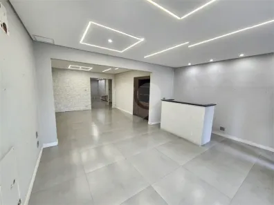 Imóvel Comercial com 3 Quartos para alugar, 240m² no Perdizes, São Paulo