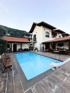 Apartamento com 4 Quartos à venda, 680m² no São Francisco, Niterói