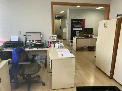 Sala Comercial para alugar, 239m² no Bela Vista, São Paulo