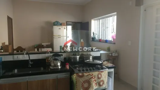 Casa com 3 Quartos à venda, 300m² no Centro, Bauru