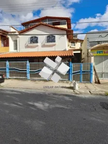 Casa com 2 Quartos à venda, 104m² no Camargos, Belo Horizonte