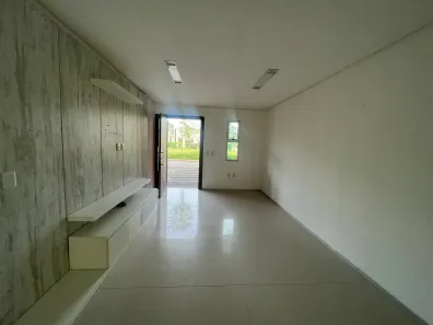 Casa de Condomínio com 3 Quartos para alugar, 200m² no Centro, Eusébio