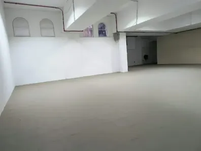 Galpão/Depósito/Armazém à venda, 150m² no Cerqueira César, São Paulo