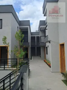 Casa de Condomínio com 2 Quartos à venda, 61m² no Centro, Diadema