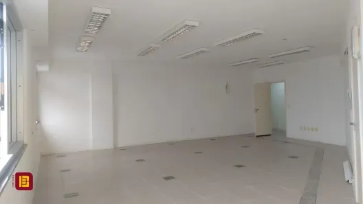 Sala Comercial à venda, 76m² no Centro, Florianópolis