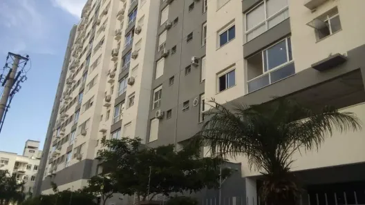 Apartamento com 2 Quartos para alugar, 55m² no Passo da Areia, Porto Alegre