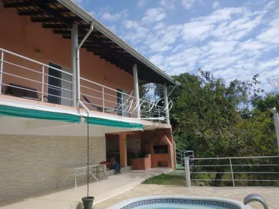 Fazenda/Sítio com 4 Quartos à venda, 293m² no Chácaras Condomínio Recanto Pássaros II, Jacareí