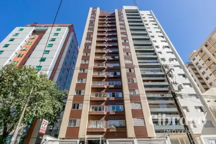 Apartamento com 2 Quartos para alugar, 90m² no Água Verde, Curitiba
