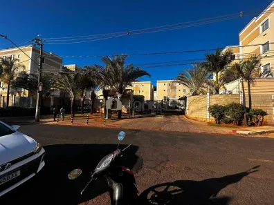 Apartamento com 2 Quartos à venda, 48m² no Conjunto Pontal, Uberaba