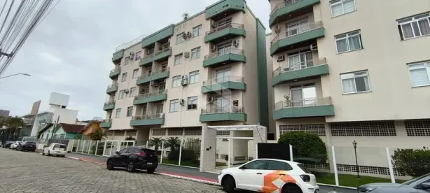 Apartamento com 2 Quartos para alugar, 74m² no Balneário, Florianópolis