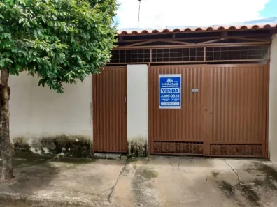 Casa com 2 Quartos à venda, 130m² no Conjunto Residencial Alcir Raineri, Marília