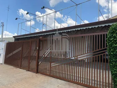 Casa com 4 Quartos à venda, 130m² no Jardim Flamboyant, Campinas