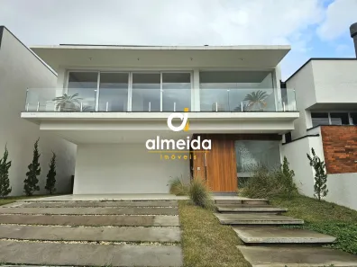 Casa com 3 Quartos à venda, 215m² no Tomazetti, Santa Maria