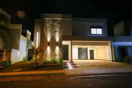 Casa com 4 Quartos à venda, 339m² no Flamboyant Residencial Park, Uberaba