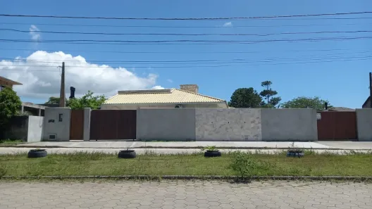 Casa com 3 Quartos à venda, 185m² no Campeche, Florianópolis