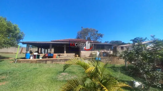 Fazenda/Sítio com 3 Quartos à venda, 170m² no Jardim Monte Carlo, Franca