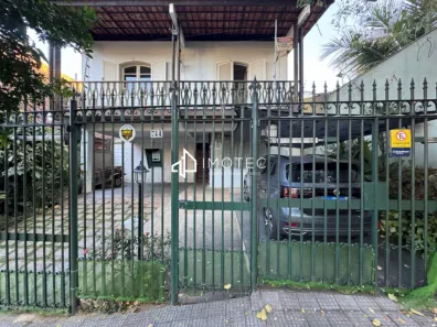 Prédio Comercial com 5 Quartos para alugar, 325m² no Cidade Jardim, Belo Horizonte