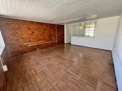 Sala Comercial para venda ou aluguel, 70m² no Cristo Redentor, Porto Alegre
