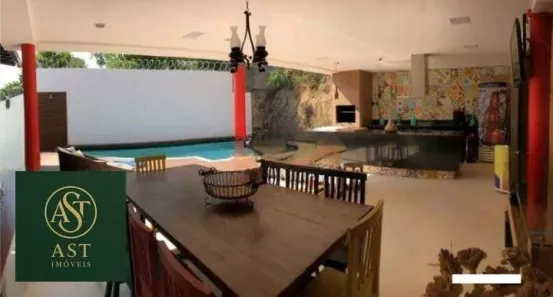 Casa de Condomínio com 4 Quartos à venda, 340m² no São Francisco, Niterói