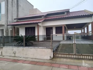 Casa com 3 Quartos à venda, 110m² no Areias Brancas, Balneário Arroio do Silva