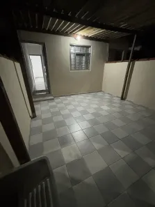 Casa com 1 Quarto para alugar, 35m² no Bom Retiro, Santos