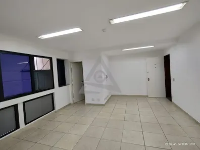 Sala Comercial para venda ou aluguel, 68m² no Cambuí, Campinas