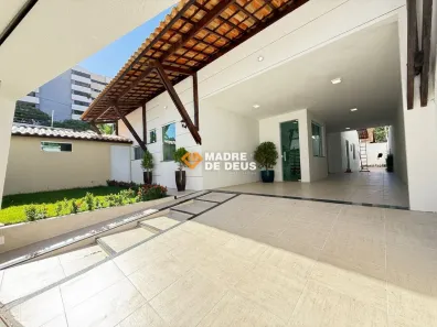 Casa com 4 Quartos à venda, 435m² no Vicente Pinzon, Fortaleza