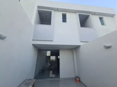 Casa com 2 Quartos à venda, 95m² no Rio Branco, Belo Horizonte