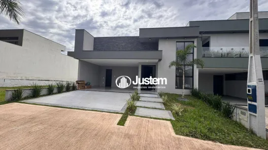 Casa de Condomínio com 3 Quartos para alugar, 195m² no Jardim Piemonte, Indaiatuba