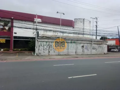 Ponto Comercial para alugar, 1900m² no Imbiribeira, Recife
