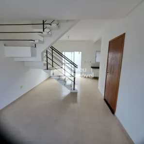 Casa de Condomínio com 2 Quartos para alugar, 84m² no Chácaras São José, São José dos Campos