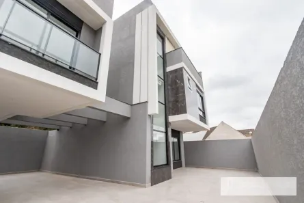 Sobrado com 3 Quartos à venda, 127m² no Vista Alegre, Curitiba