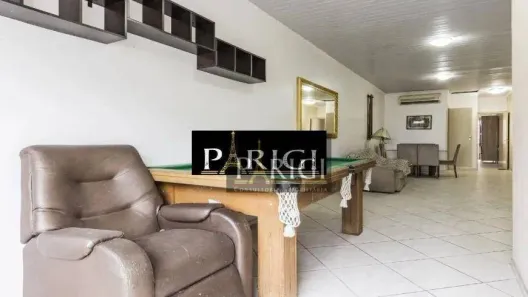 Casa com 3 Quartos para alugar, 180m² no São Geraldo, Porto Alegre