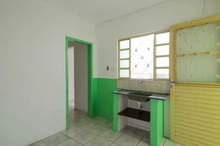 Casa com 8 Quartos à venda, 246m² no Flávio Marques Lisboa (Barreiro), Belo Horizonte
