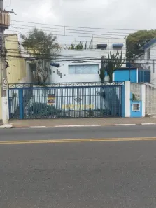 com 3 Quartos para alugar, 132m² no Centro, Poá