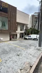 Imóvel Comercial com 1 Quarto para venda ou aluguel, 422m² no Cambuí, Campinas