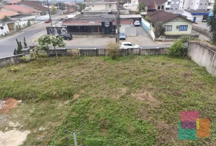 Lote/Terreno à venda, 437m² no Boa Vista, Joinville