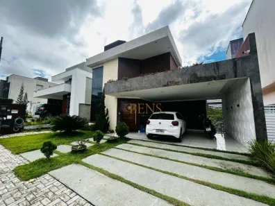 Casa de Condomínio com 4 Quartos à venda, 244m² no Itararé, Campina Grande
