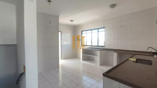 Sobrado com 2 Quartos para alugar, 117m² no Jardim das Nações, Taubaté