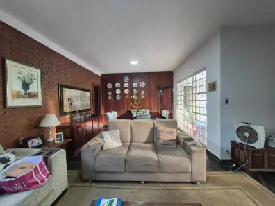 Casa com 4 Quartos à venda, 187m² no Jardim São Carlos, Campinas