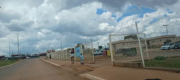 Casa com 2 Quartos à venda, 70m² no Setor Habitacional Sol Nascente, Brasília