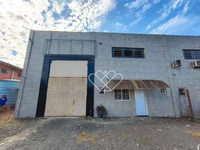 Galpão/Depósito/Armazém para alugar, 750m² no Distrito Industrial, Cachoeirinha