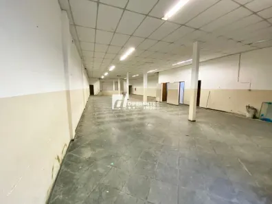 Galpão/Depósito/Armazém para alugar, 300m² no Palhada, Nova Iguaçu